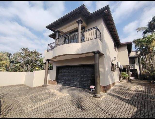 6 BEDROOM HOUSE FOR SALE IN UMHLANGA CENTRAL